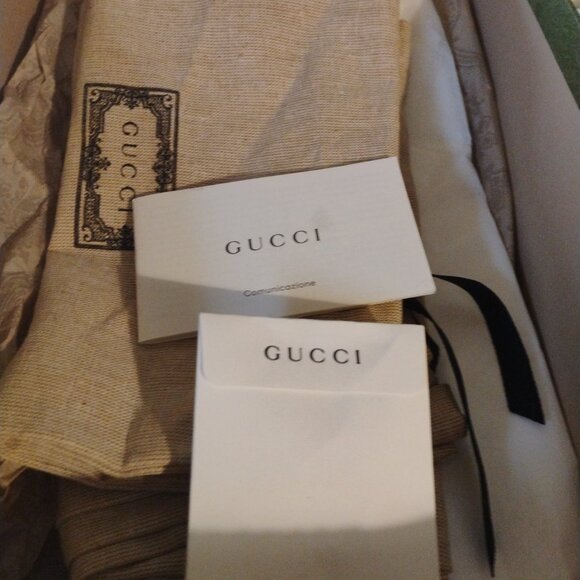 GUCCI Mallory Metallic Silver Slingback Pumps - Picture 4 of 9